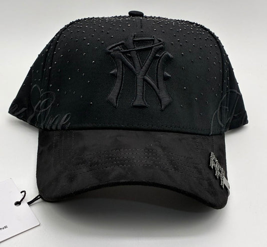 Thirthy one Hats , forever Thirthy one black