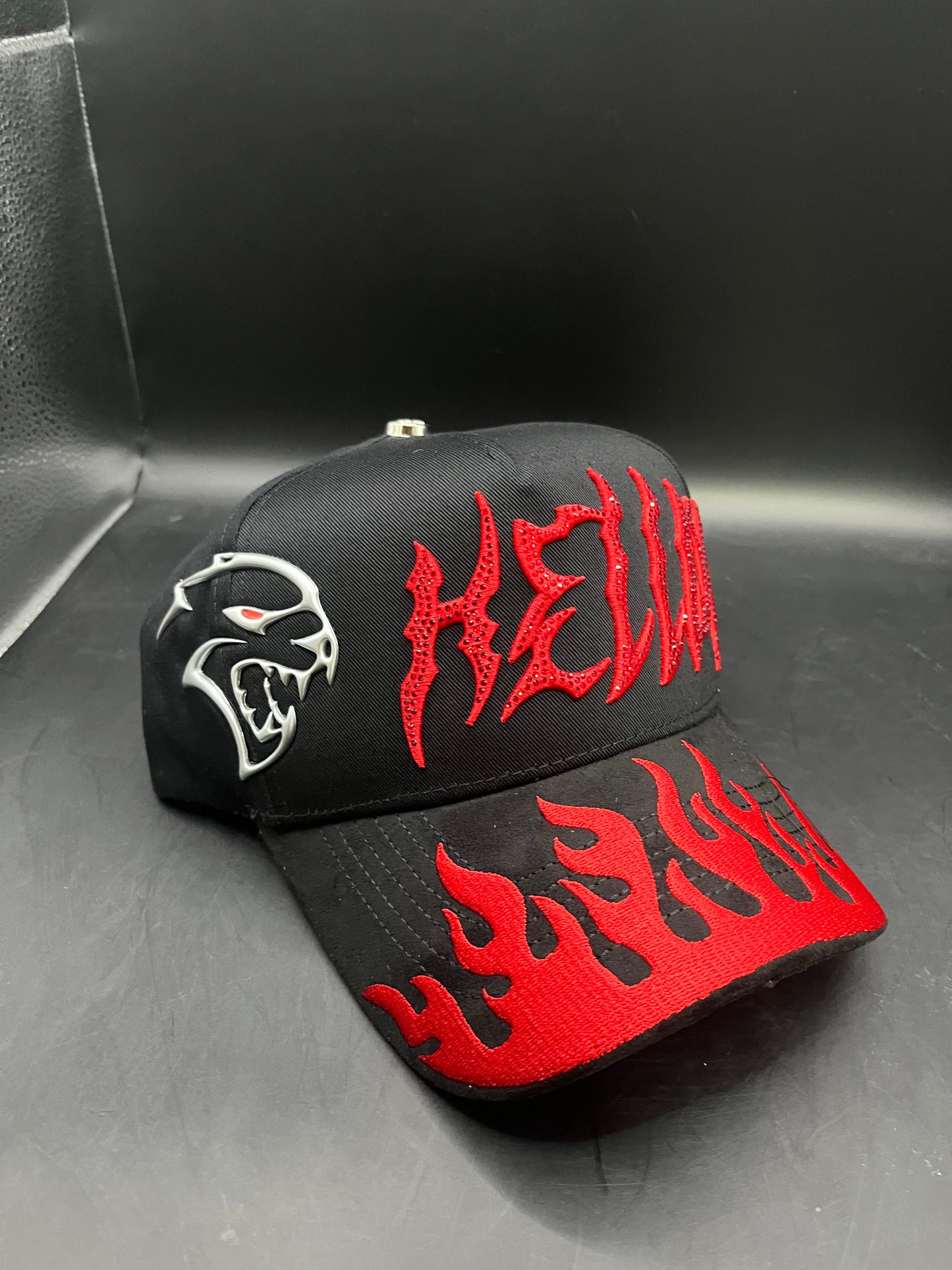 Dreamers Hats x Dan Sánchez - helldan