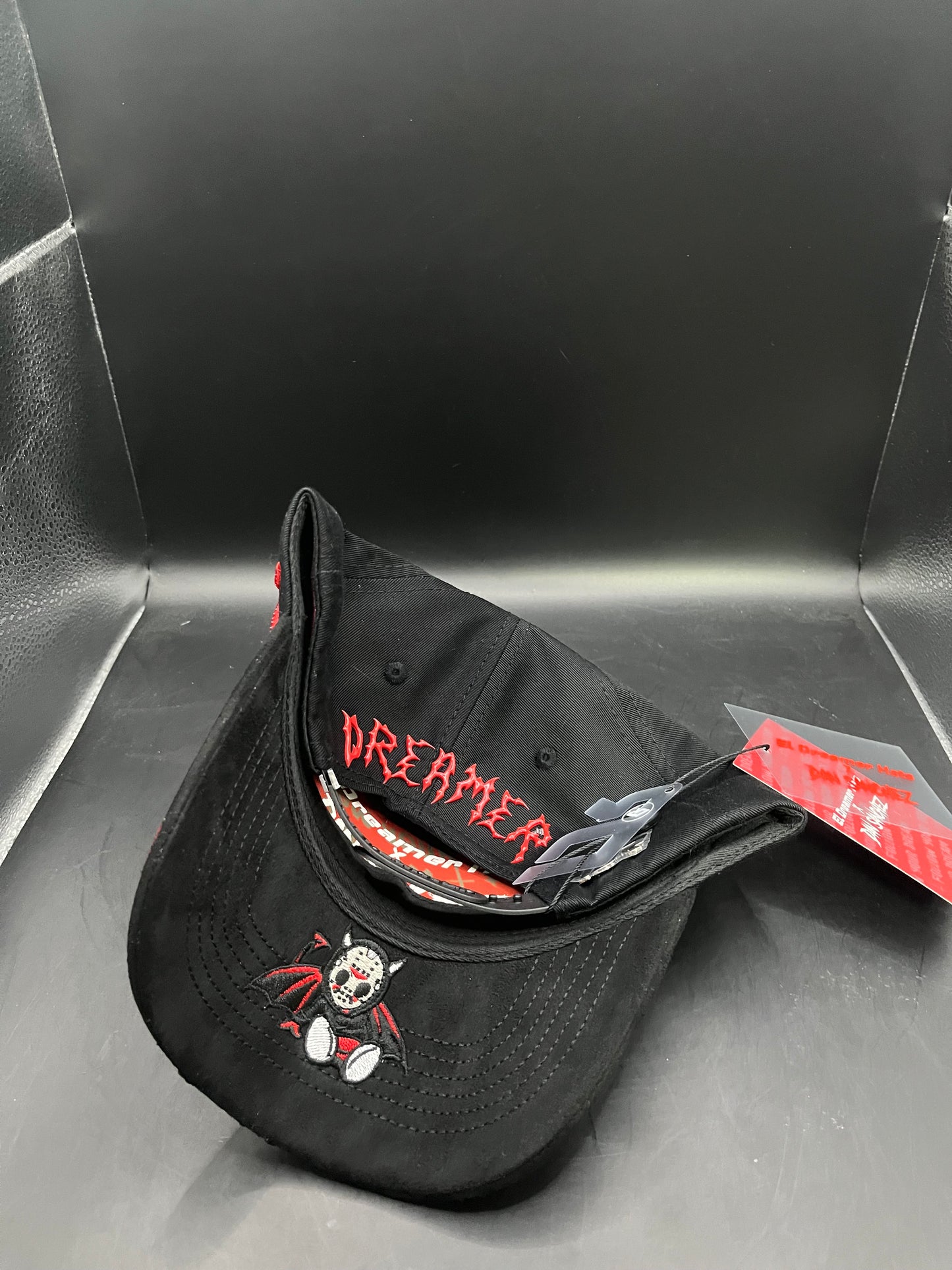 Dreamers Hats x Dan Sánchez - helldan