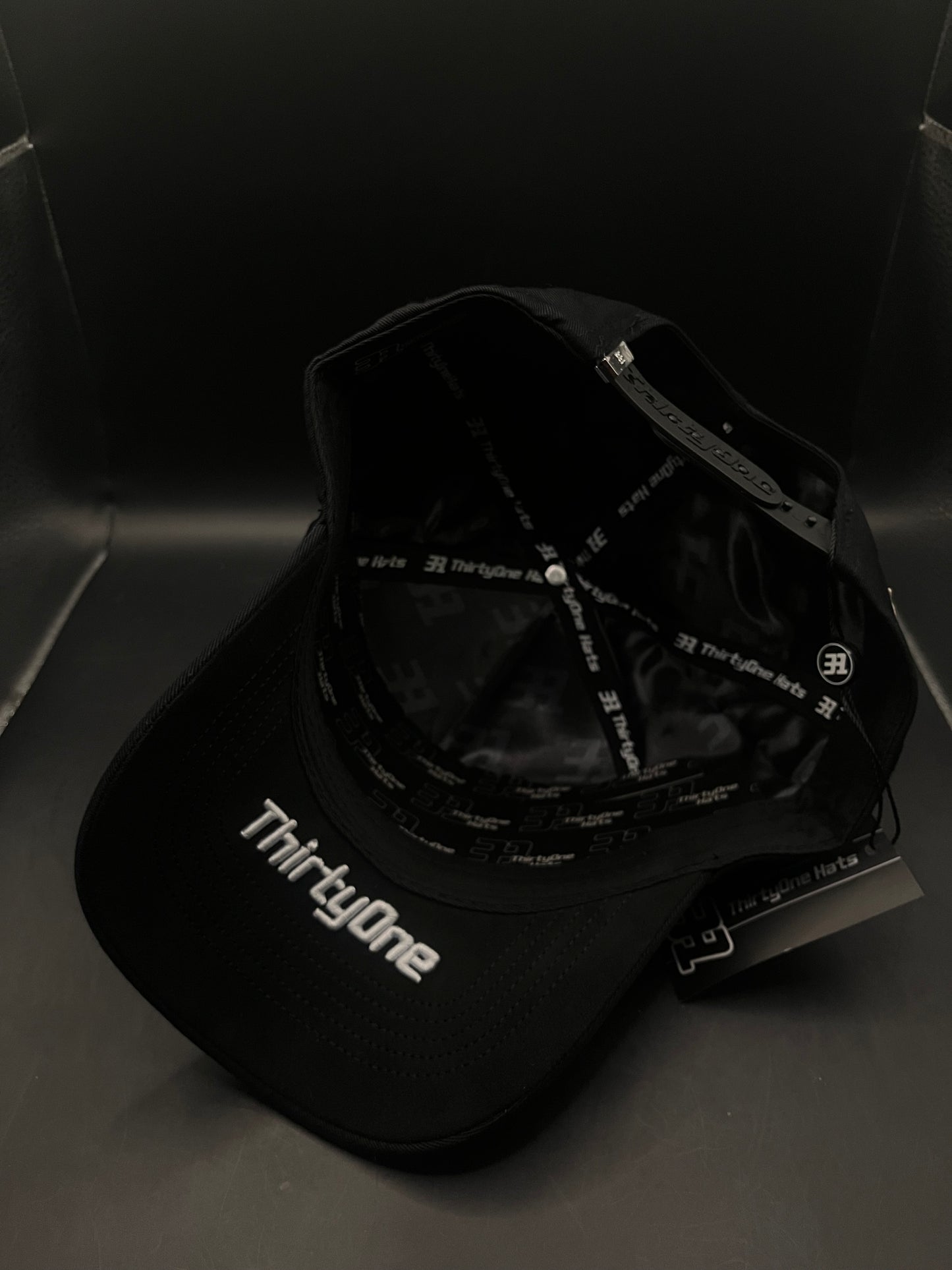 Thirthy one Hats - cristal white